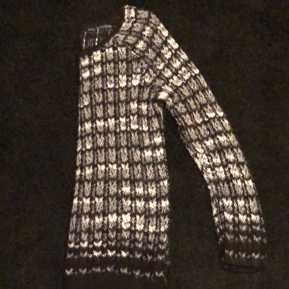 Lou & grey sweater - Picture 3 of 3